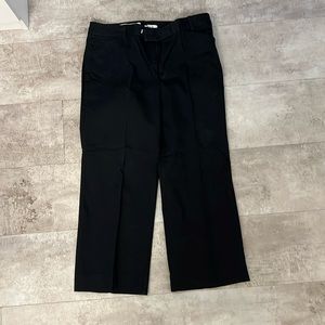 Black old navy capris size 4
